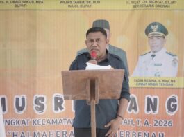 Kepala Badan Perencanaan Pembangunan Penelitian dan Pengembangan daerah (BP4D) Haltim Abdul Halim Kipu. (Bahtiar/Reporter)