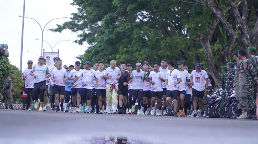 Jaksa Agung Muda Intelijen Kejagung RI Dr. Reda Manthovani, bersama Kepala Kejaksaan Tinggi Maluku Utara Herry Ahmad Pribadi, Walikota Tidore Kepulauan Muhammad Sinen dan Wakil Walikota Tidore (1)
