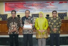 Wawali Tidore Kepulauan Sampaikan Ranperda Perlindungan Hak Penyandang Disabilitas