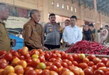 Sekda Tidore Tekankan Keamanan dan Stabilitas Pangan Jelang Ramadan