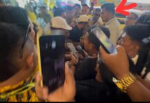 Ajudan Menteri Bahlil Diduga Pukul Jurnalis Saat Musda Golkar Malut, Panitia Minta Redam Isu