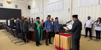Lantik Tiga Pejabat Baru, Bupati Haltim Komitmen Ciptakan Birokrasi Profesional
