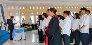 Lantik Anggota BPD 54 Desa, Bupati Haltim Minta BPD Prioritaskan Aspirasi Warga